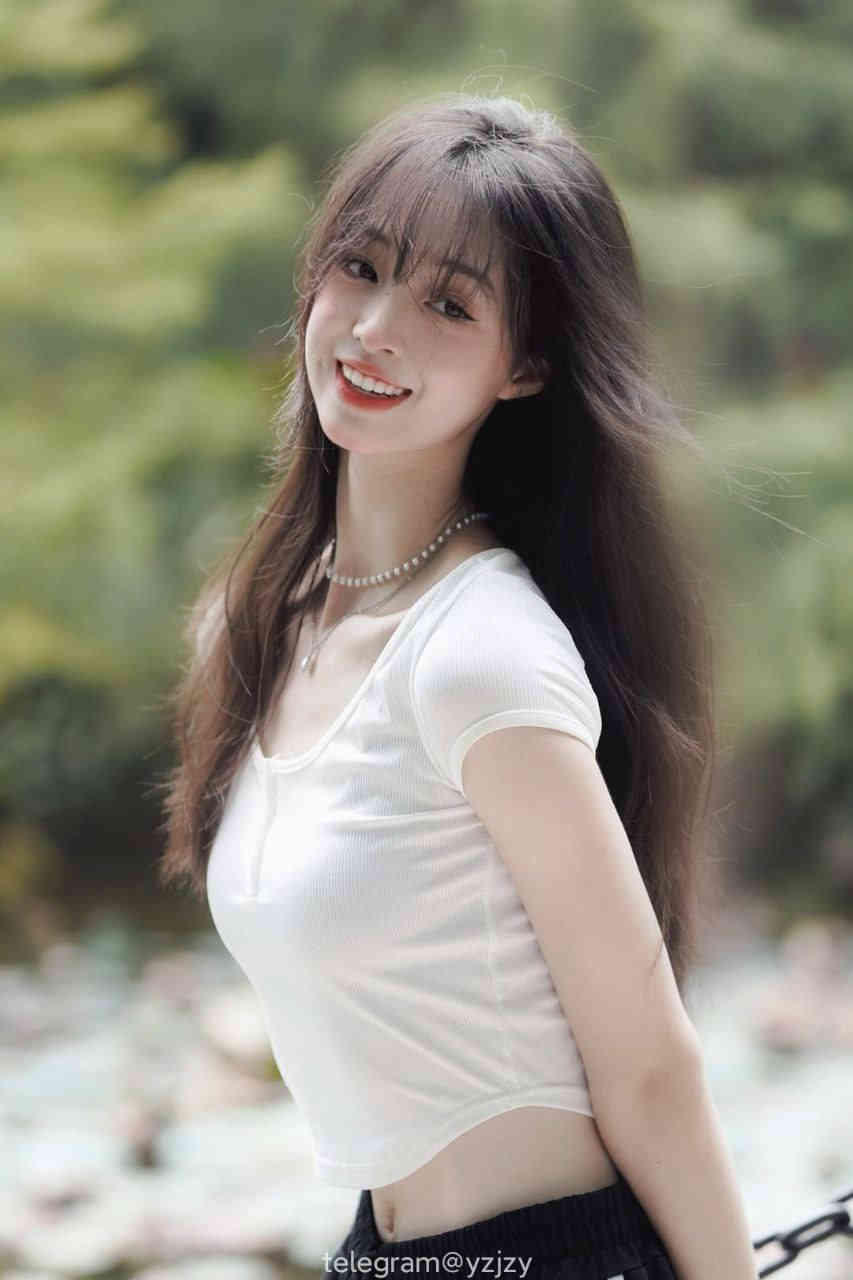 我的yin荡教师麻麻李佳梦 