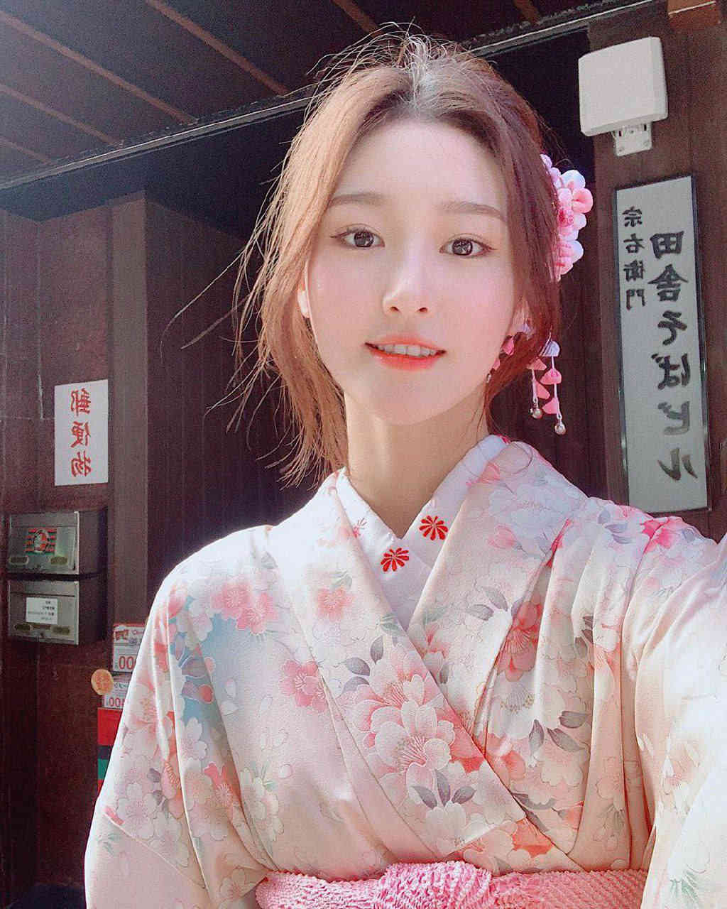 男主视角h文一男n女 