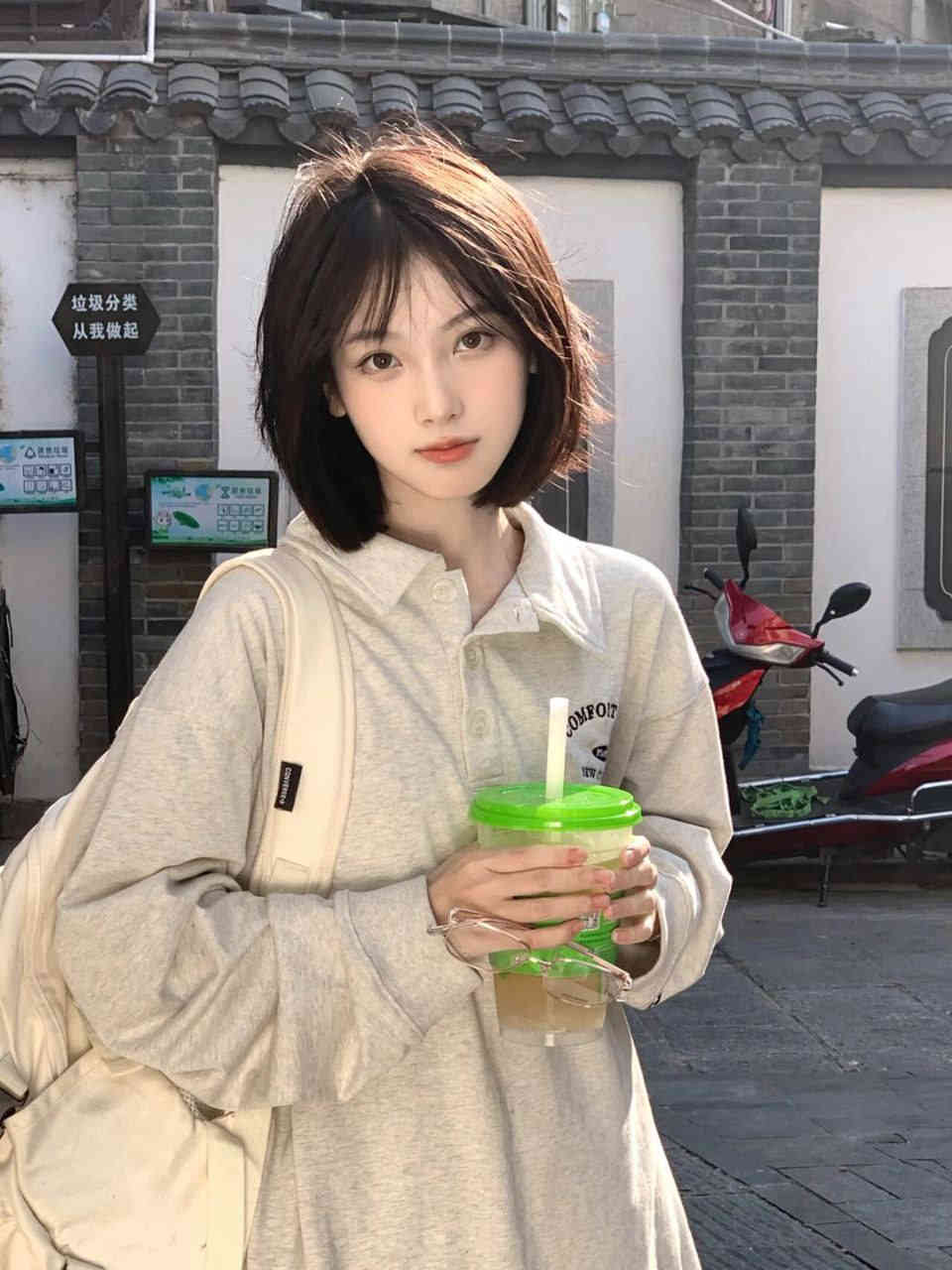 新婚之夜呻吟娇喘啪啪 