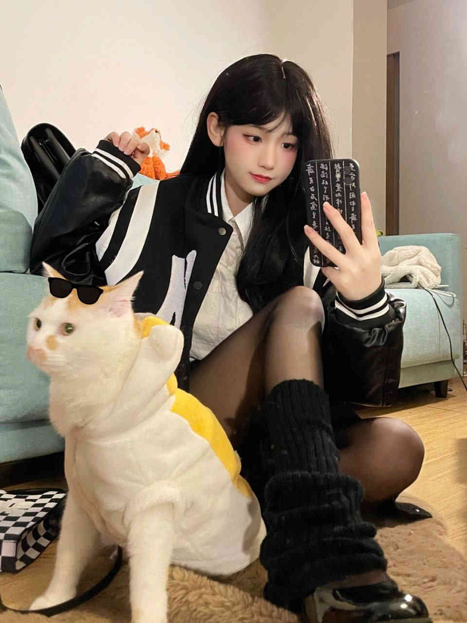 丰曼的乃水边做边喷 
