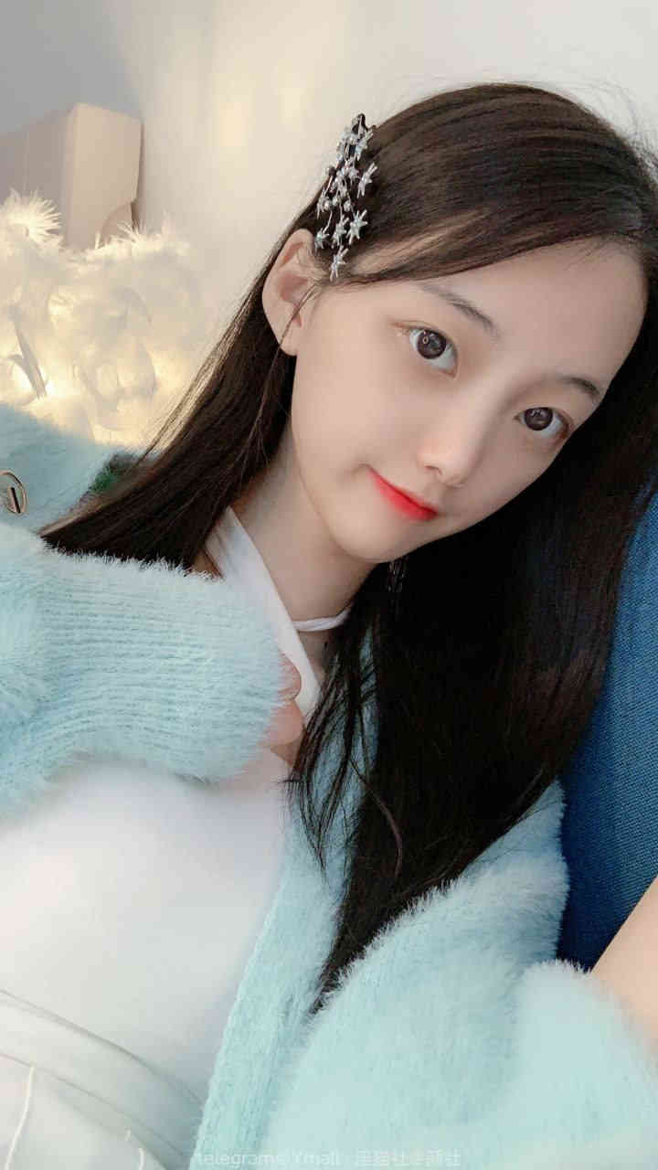 狠狠地挺进她的紧致h 