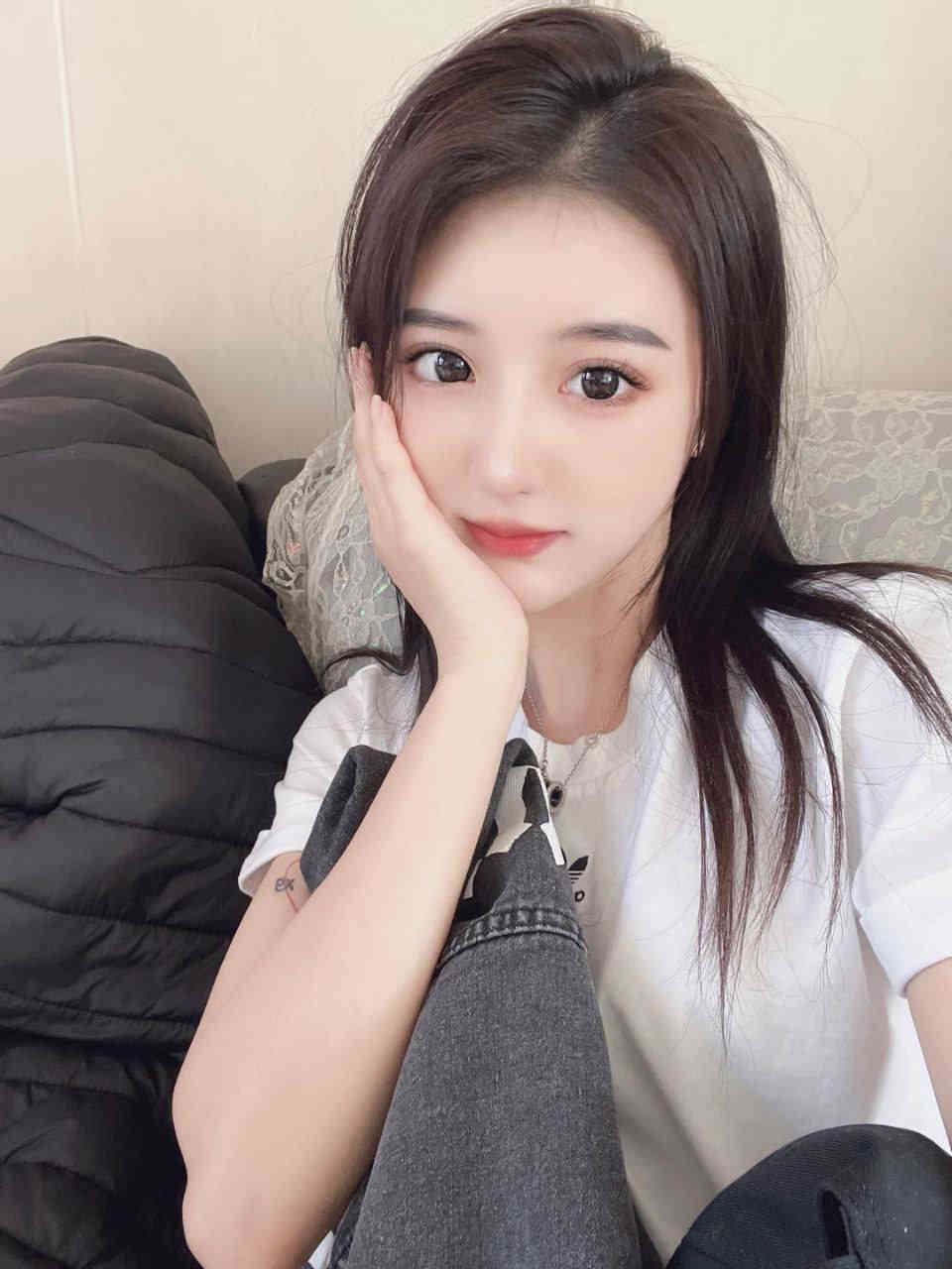 荡公乱妇二男一女 