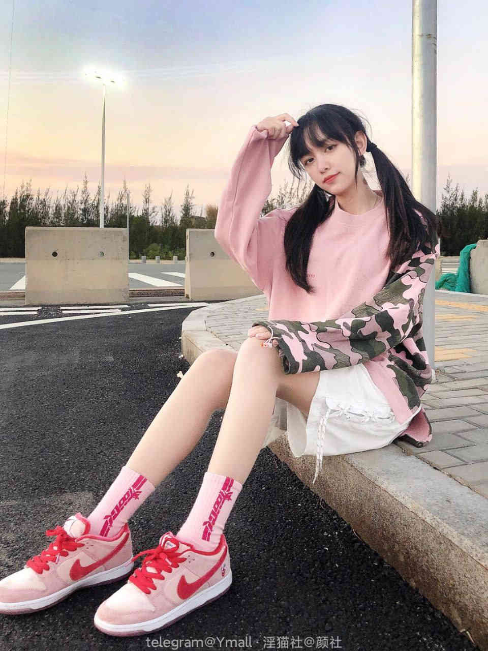 扒下女市长的丁字裤 
