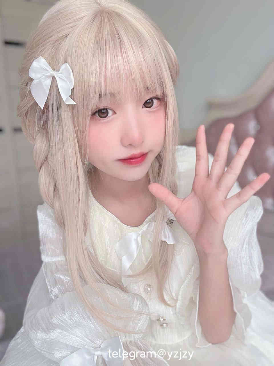 sm男虐女地下室调教 